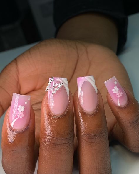 These shorties are the cutest 🌸🎀💗 #nails #nailsnailsnails #nailsofinstagram #nailsoftheday #girlynails #pinknails #pink #fyp #pinknails #nails #nailsofinstagram #nailtech #nailsnailsnails #explore #uknails #london #eastlondon #londonnails #londonnailtech #eastlondonnails #eastlondonnailtech #acrylic #baddienails #beauty #pink #explorepage #reels #trendingreels Pink Acrylics With Design, Shorties Nails Pink, Cutest Nails, Shorties Nails, Grad Nails, Uk Nails, Girly Acrylic, Back To School Nails, London Nails