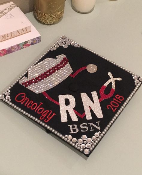 Oncology Graduation Cap, Oncology Nurse Graduation Cap, Er Nurse Grad Cap, Er Nurse Graduation Cap, Bsn Graduation Cap, Graduation Cap Decoration Nursing, Nurse Ideas, Nurse Graduation Cap, Graduation Pic