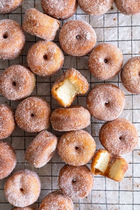 Mini Doughnut Recipes, Brioche Doughnuts, Brioche Donuts, Cloudy Kitchen, Doughnut Recipes, Brioche Dough, Doughnuts Recipe, Donuts Donuts, Brioche Recipe