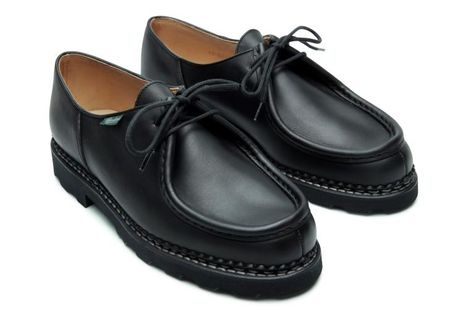 Michael Lisse noir - Genuine rubber sole Paraboot Michael, Shoe Brushes, French Brands, Black Leather Shoes, Sole Shoes, Derby Shoes, Toe Shoes, Belfast, Shoe Brands