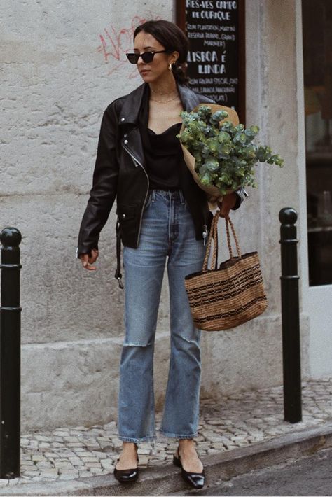 15 Edgy Outfits for Your Fall Wardrobe | Who What Wear Edgy Fall Outfits, College Wardrobe, Fall Leather, Edgy Streetwear, Outfits Edgy, Quoi Porter, Personal Aesthetic, Women Fashion Edgy, Riders Jacket