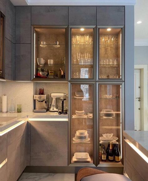 Garden Hideaway, Kitchen Cozy, Desain Pantry, Kitchen Layout Plans, Kitchen Cupboard Designs, Modern Kitchen Cabinet Design, Kitchen Pantry Design, Kitchen Interior Design Decor, Kitchen Interior Design Modern