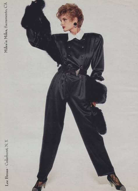 80s Futuristic, Fashion 80s, 80s And 90s Fashion, Power Dressing, Power Suit, 1980s Fashion, Beauty And Fashion, Glam Fashion, Simple Image