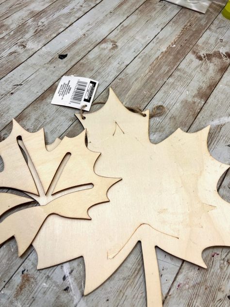 Painting Fall Leaves On Wood, Dollar Tree Fall Leaves Diy, Painted Wood Fall Leaf, Painting Wooden Fall Leaves, Dollar Tree Leaves Diy, Painting Wooden Leaves, Painted Fall Leaves On Wood, Wooden Leaves Crafts, Wooden Leaves Decor