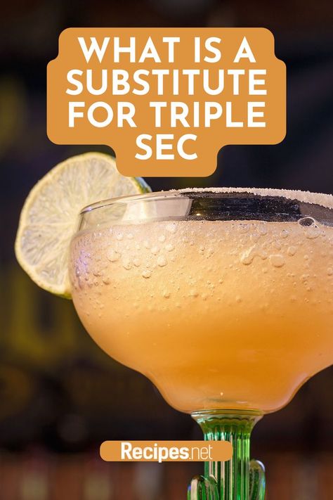 Triple Sec Bottle Food Substitutions, Vegan Alternatives, What To Use, Triple Sec, New Flavour, Kitchen Recipes, Mixology, Cocktail Recipes, Drinks