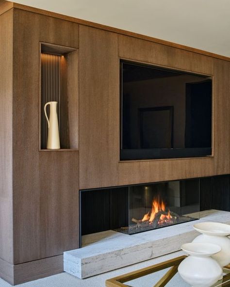 Hetherington Newman on Instagram: "Ending the week with a first look at one of our latest projects with Keates Interiors Ltd - a media wall and study area for a snug in a contemporary family house with an understated relaxed vibe. The cabinetry is in dark stained sandblasted oak with the subtly lit recesses lined with dark grey painted fluted panels. Look out for more on this beautiful project where we supplied the kitchen and various other bespoke joinery elements throughout the house - coming Wood Burner Fireplace, Timber Wall Panels, Inset Fireplace, Tv Built In, Shelf Decor Living Room, Timber Panelling, Chimney Breast, Study Area, Contemporary Fireplace