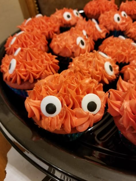 Howls Moving Castle Party Theme, Howls Moving Castle Recipe, Calcifer Cupcakes, Howls Moving Castle Themed Party, Howls Moving Castle Cake Ideas, Howls Moving Castle Party Ideas, Howls Moving Castle Birthday Party, Studio Ghibli Party Invitations, Studio Ghibli Cupcakes