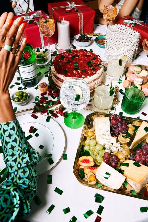 Gather your closest friends to enjoy a festive celebration with Tanqueray London Dry gin. Tanqueray Gin, London Dry Gin, Dry Gin, Content Ideas, Gin, Table Decorations, Festival, London, Celebrities