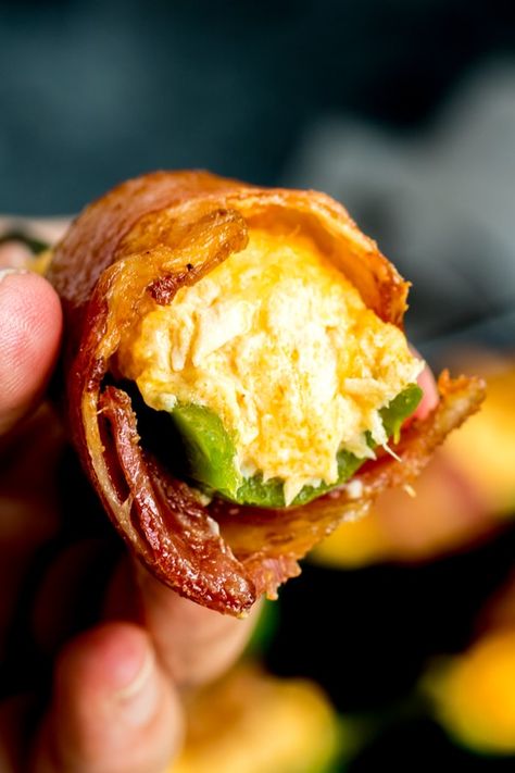 Easy Buffalo Chicken Jalapeno Poppers wrapped in bacon for the perfect spicy appetizer. Buffalo chicken dip made with cream cheese, cheddar cheese, stuffed into jalapenos, and wrapped in bacon. This is a low carb, keto appetizer for your next football party or tailgating! #gameday #jalapenos #jalapenopoppers #buffalochicken #cheese #keto #lowcarbdiet #lowcarb #homemadeinterest Poppers Jalapeno, Grill Night, Chicken Jalapeno, Creamy Buffalo Chicken, Cheese Ball Bites, Burger Bites, Cheese Keto, Chicken Poppers, Easy Buffalo Chicken