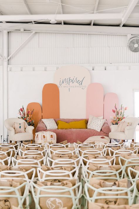 Green Mattress, Corporate Event Design, Womens Conference, Diy Event, Event Design Inspiration, Conference Design, Event Backdrop, Womens Ministry, Event Inspiration