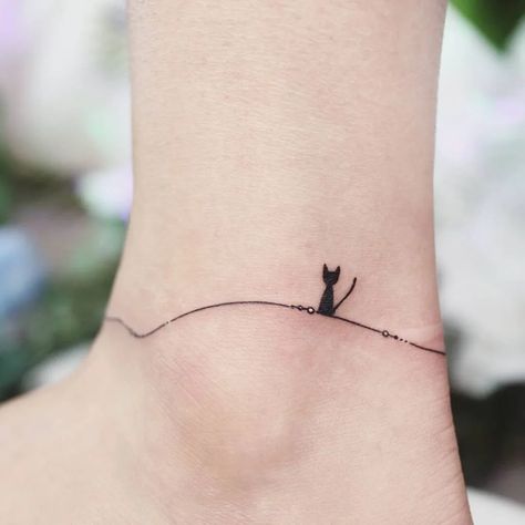 Small Animal Tattoos, Ankle Tattoo For Girl, Ankle Tattoo Designs, Necklace Tattoo, Cute Anklets, Knuckle Tattoos, Ankle Tattoos For Women, Anklet Tattoos, Fresh Tattoo