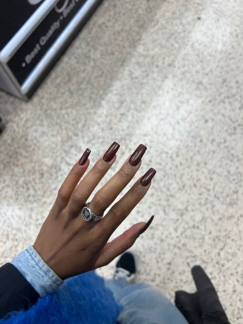 Nails inspiration Light Brown Square Nails, Brown Nails On Black Women, Brown Nails On Brown Skin, Square Brown Nails, Dark Square Nails, Brown Nails Square, Autumn Nails Square, Brown Square Nails, Fall Autumn Nails