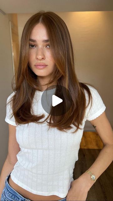 LA HAIR STYLIST on Instagram: "Nothing better than a fresh cut😇 Getting regular haircuts every 8-12 weeks will ensure your hair has body, movement & shape! Styles will hold much better too! Contour Cut @andreahenty assist & styled by @jenniemonnette @bomanesalon" Contour Haircut, Contour Cut Hair, Haircut Fails, 12 Weeks, Fresh Cut, Hair Stylist, Hold On, Hair Cuts, Hair