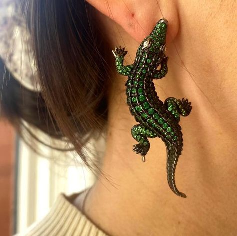 Parisian Jewelry, Thirst For Knowledge, Mixed Metal Jewelry, Jewellery Designer, Crocodiles, Mixed Metals, Amphibians, My Jewelry, Earrings Gold