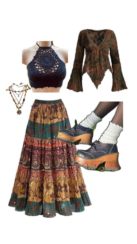 Cute Earthy Outfits, Gypsycore Outfits, Hippie Fashion Aesthetic, Comfy Cute Fits, Gypsycore Fashion, Bohemian Goth, Goth Vibes, Hippie Grunge, Boho Whimsical