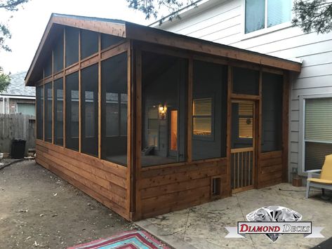 Screened-In Porches and Patios San Antonio, TX - Diamond Decks Diy Screened In Porch Cheap, Screened In Patio On Concrete, Rustic Screened In Porch, Simple Screened In Porch, Screened Porch Designs, Screened In Deck, Brick Exterior, Brick Exterior House, Screened In Patio