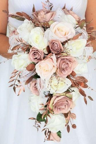 Popular Dusty Rose Wedding Ideas ★ See more: https://www.weddingforward.com/dusty-rose-wedding Rose Gold Wedding Flowers, Blush Pink Wedding Flowers, Gold Wedding Flowers, Blush Wedding Flowers, Rustic Wedding Decorations, Dusty Rose Wedding, Fall Wedding Bouquets, Marriage Ceremony, Bride Bouquets