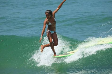 Surfing Images, Wave Dance, Surfer Girls, Soul Surfer, Hang 10, Surfing Photos, Surfing Pictures, Learn To Surf, Surf Life