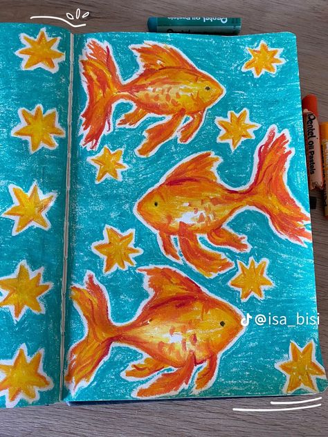 Paper Craft Drawing, Colouring With Crayons, Drawings On Colored Paper, Pen Drawing Color, Wax Pastel Drawings, Oil Pastel Bird Drawing, Crayon Doodles Drawings, Finished Coloring Pages Ideas, Oil Pastel Journal