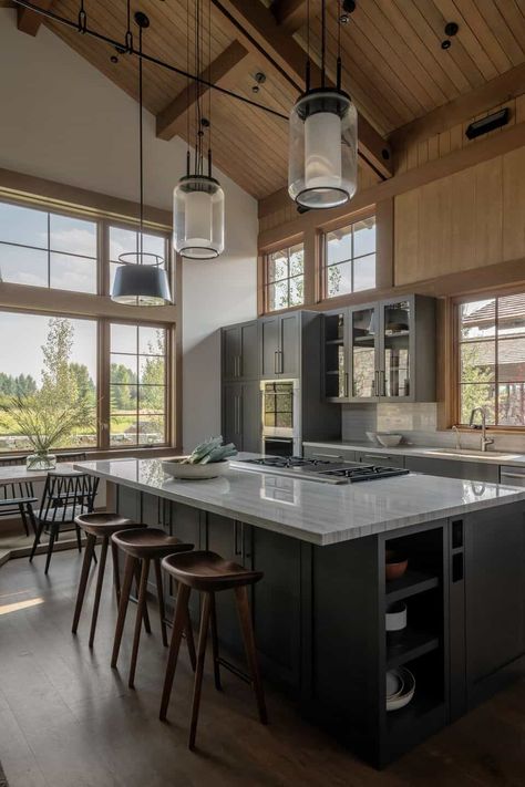 A stunning mountain house with picturesque views of the Grand Tetons Mountain Living Magazine, Mountain Home Interiors, Modern Mountain Home, Mountain Style, Popular Kitchens, Mountain Living, Mountain Modern, Modern Mountain, Colorado Homes