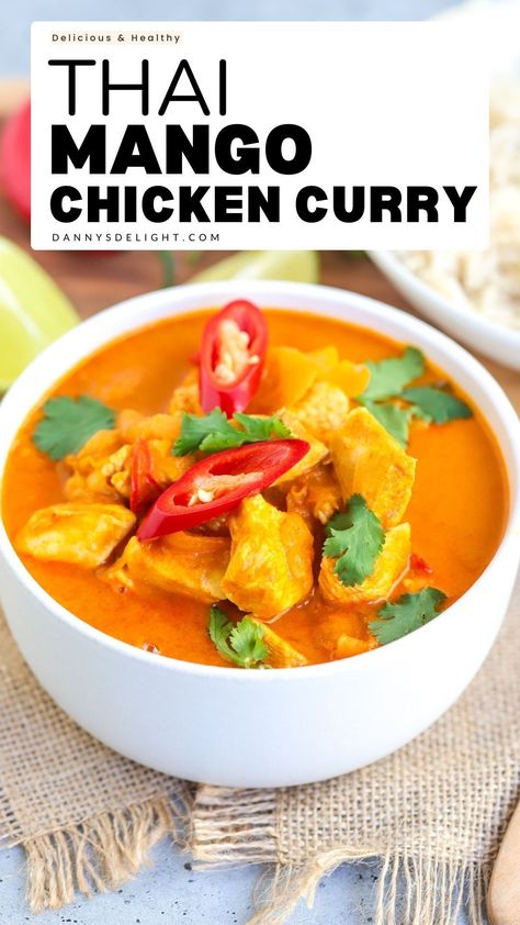 Mango Chicken Curry - Sweet, savory, and satisfying! 😋🍗 #CurryLovers #MangoRecipes #FlavorExplosion Thai Mango Curry, Thai Mango Chicken, Mango Chicken Curry, Thai Mango, Mango Curry, Mango Chicken, Chicken Curry Recipe, Pad Thai Recipe, Fried Bananas