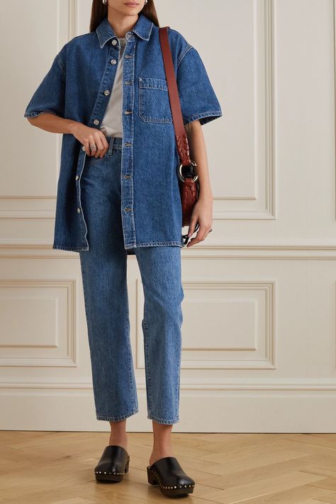 Oversized Denim Shirt Outfit, Jean Shirt Outfits, Oversized Shirt Outfit, Denim Shirt Outfit, Oversized Denim Shirt, Look Jean, Oversized Jeans, All Jeans, Denim Blouse