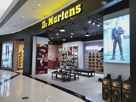 Dr.Martens footwear shoeswear brand Dr Martens Logo, Dr Martens Store, Shop Layout, Store Fixtures, Shop Furniture, Shoe Store, Dr. Martens, Furniture Shop, Furniture Store