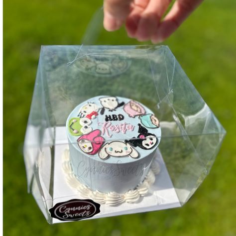 Kuromi Bento Cake, Hello Kitty Bento Cake, Hello Kitty And Friends Cake Ideas, Sanrio Bento Cake, Hello Kitty And Friends Birthday Cake, Kuromi And My Melody Cake, Hello Kitty And Friends Birthday Party, Keroppi Cake, Hello Kitty And Friends Party