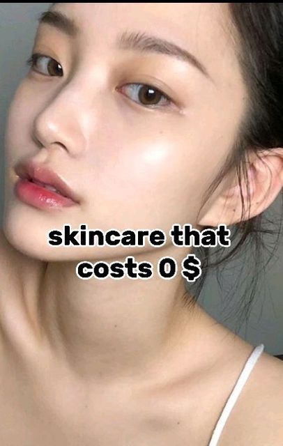 Perfect Skin Routine, Glowing Skin Diet, Beginner Skin Care Routine, White Skin Tone, Korean Skin Care Secrets, Beauty Treatments Skin Care, Face Skin Care Routine, Beautiful Skin Care, Diy Skin Care Routine