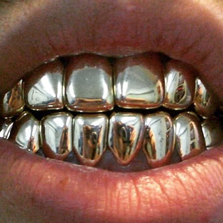 Grillz Teeth, Gold Grill, Grills Teeth, Tooth Gem, Gold Teeth, Teeth Jewelry, Runway Makeup, Dope Jewelry, Pat Mcgrath