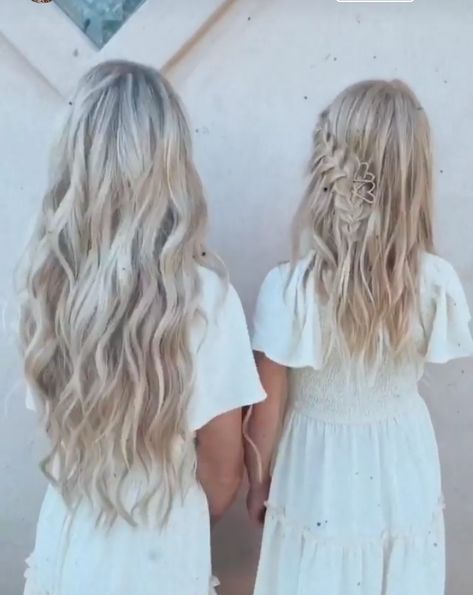 Savannah & Everleigh Labrant Savannah Labrant Hair, Everleigh Labrant, Savannah Labrant, Sav And Cole, Prom Hairstyles, Prom Hair, Savannah, Savannah Chat, Harry Styles