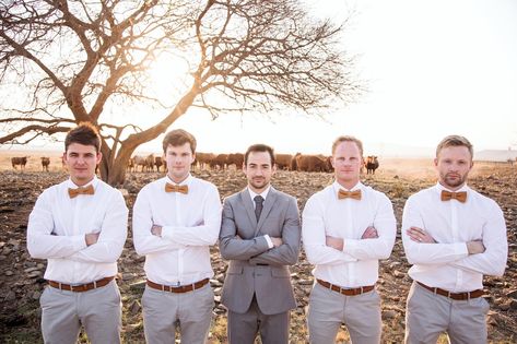 Groomsmen | Image: JCclick Groomsmen Looks, Africa Wedding, Mens Wedding Attire, Groomsmen Bowtie, Wedding Advice, Groom And Groomsmen, Greenery Wedding, Wedding Attire, Helpful Tips