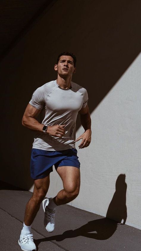 Male Fitness Photography, Sporty Outfits Men, Gym Athleisure, Gym Wear Men, Sportswear Outfits, Outfit Gym, Gym Outfit Men, Gym Photos, Gym Fits