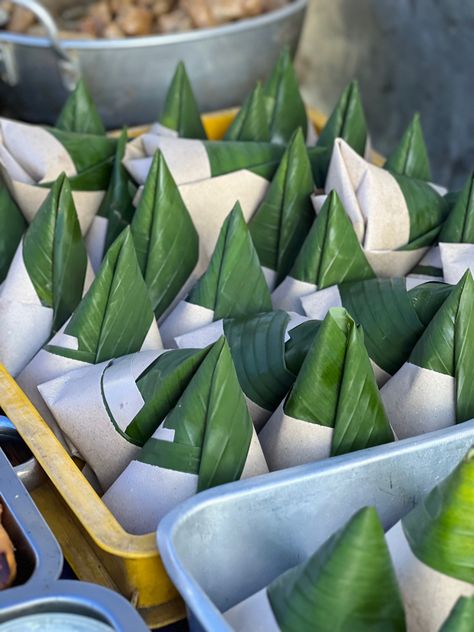 Pisang Aesthetic, Nasi Lemak Bungkus, Logo Banner, Nasi Lemak, Logo Banners, Cafe, Quick Saves