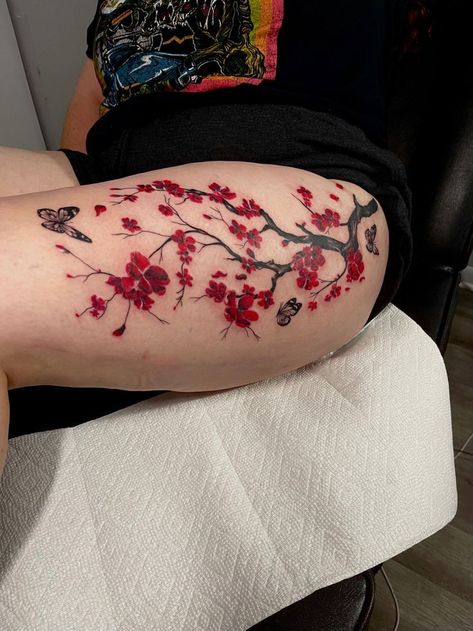 Japanese Thigh Tattoo, Birthday Tattoos, Cute Thigh Tattoos, Hip Thigh Tattoos, Muster Tattoos, Dragon Tattoos, Thigh Tattoos, Red Ink Tattoos, Leg Tattoos Women