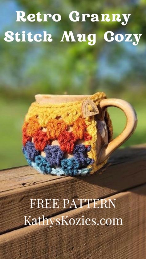 Crochet Projects With Granny Squares, Yarn Mug, Granny Square Blankets, Crochet Cozies, Stitch Mug, Comfy Crochet, Crochet Pot Holders Free Pattern, Kitchen Crochet, Crochet Mug Cozy