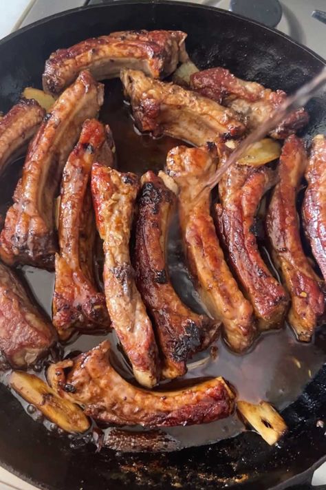 Gordon Ramsay's Sticky Pork Ribs Gordon Ramsay Pork Belly, Gordon Ramsay Meatballs, Braised Beef Short Ribs Gordon Ramsay, Sticky Ribs Recipe, Gordon Ramsay Curry In A Hurry, Pork Loin Back Ribs, Country Pork Ribs, Gordon Ramsay Home Cooking, Sticky Pork Ribs