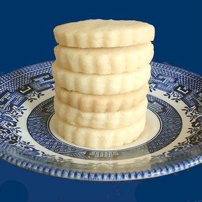 One Perfect Bite: Irish Butter Shortbread this is the real deal!!! Always a favorite. I love this recipe. Irish Shortbread, European Butter, Butter Shortbread, Irish Cooking, Hp Sauce, Tidal Waves, Irish Cuisine, Irish Butter, Shortbread Recipes