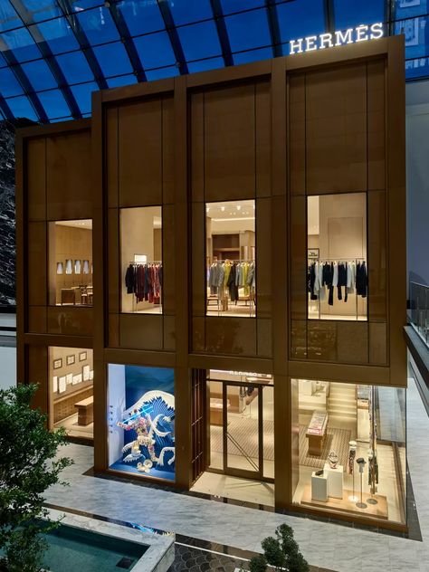 The Odyssey Continues for Hermès in the Greater New York City Area | Hermès USA Hermes Store, The Odyssey, Wholesale Store, Store Interior, American Dream, Facades, Large Windows, New Jersey, York City