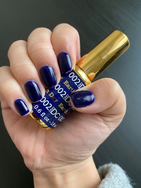 Dnd Midnight Blue Nails, Navy Blue Dnd Gel Polish, Dnd Dark Blue Gel Polish, Dnd Navy Gel Polish, Dark Blue Gel Nails Short, Dnd Navy, Dnd Blue Gel Polish, Dnd Fall Nail Colors, Nail Colors Gel