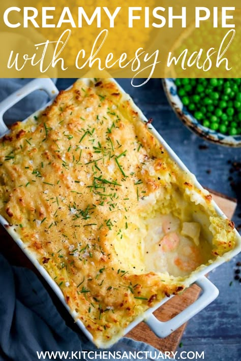 Nothing beats a creamy fish pie for some hearty comfort food. My award-winning fish pie is always on our recipe rotation at home. #fishpie #fish #prawns #cod #mashedpotatoes #comfortfood #winterfood #fallfood #fallrecipes #winterrecipes #comfortfoodrecipes Best Fish Pie Recipe, Creamy Fish Pie, Creamy Fish, Kitchen Sanctuary, English Recipes, Healty Dinner, Pan Fried Salmon, Food Bars, Cheesy Mashed Potatoes