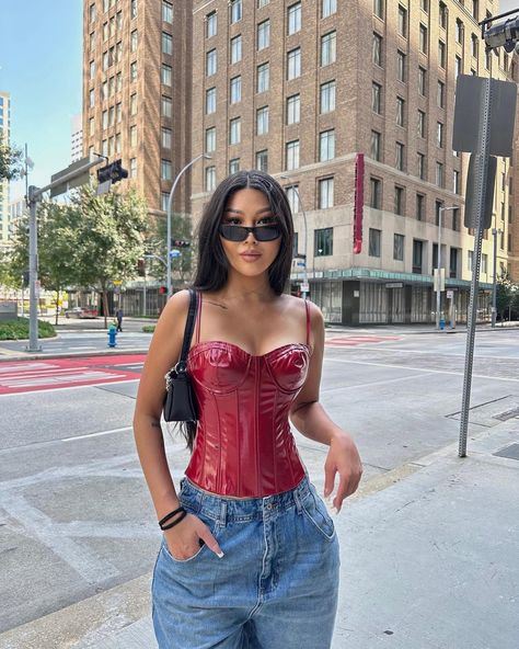 Leather Top Outfit, Nyc Summer Outfits, Red Corset Top, Corset Top Outfit, Leather Corset Top, Red Corset, Drama Queen, Red Fits, Leather Corset