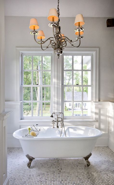 Claw Tub Bathroom Ideas, Stand Alone Bath Tub, Tub Bathroom Ideas, Clawfoot Tub Bathroom, Antique Bookshelf, Stand Alone Tub, Vintage Tub, Bathroom Redesign, Rustic Bathrooms