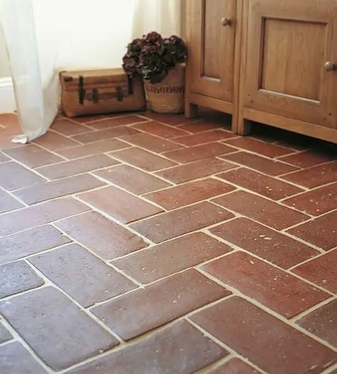 Terracotta Kitchen Floor, Brick Tile Floor, Terracotta Tile Floor, Terracotta Flooring, Terracotta Floor Tiles, Reclaimed Tile, Terracotta Floor, Fired Earth, Brick Flooring