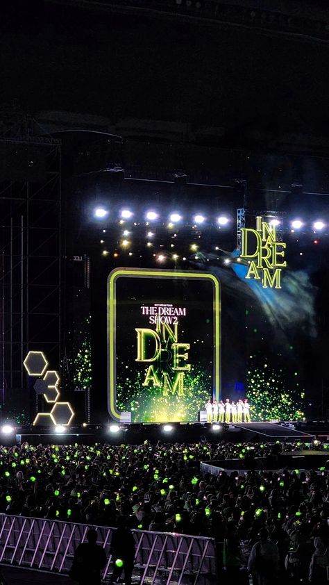 Tds2 Wallpaper, Nct Concert Wallpaper, Nct Dream Concert Aesthetic, Nct Concert Aesthetic, Nctzen Aesthetic Concert, Nct Dream Tds2, Nct Dream Concert, Nct Dream Aesthetic, Nct Concert