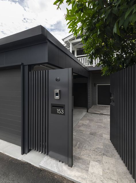 MERTHYR | Big House Little House - residential building design brisbane House Front Gate, Contemporary Gates, Tor Design, Home Gate Design, Gate Designs Modern, House Fence Design, House Main Gates Design, Modern Gate, Residential Building Design