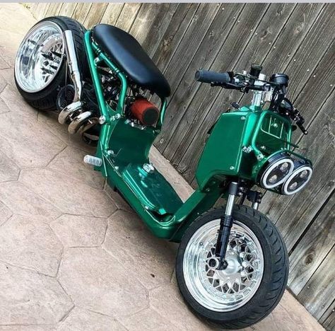 Honda Ruckus Custom, Trikes Motorcycles, Low Rider Bike Bicycles, Low Rider Bike, Custom Honda Ruckus, Honda Zoomer, Mini Motorbike, Rider Bike, Three Wheel Bicycle