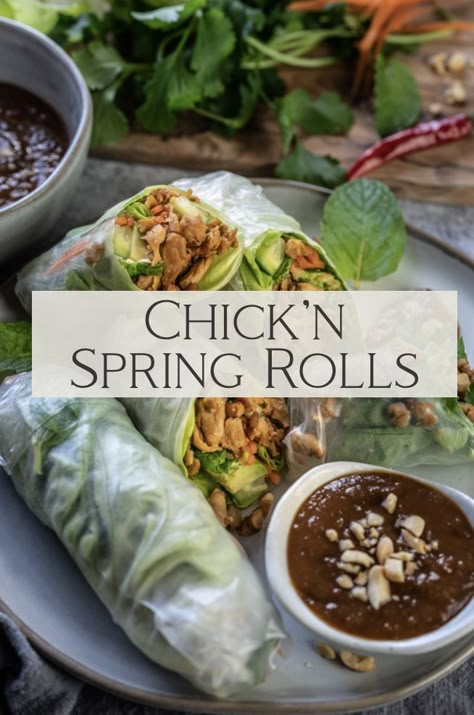 Fresh spring rolls make a delicious starter for your dinner party or a healthy afternoon lunch on-the-go. Avocado, cucumbers and carrots are paired with Abbot's delectable plant-based Chick'n, then wrapped in delicate rice paper - these spring rolls are crunchy, chewy and always a hit. Culinary tip - enhance the flavors by dipping into a peanut sauce infused with sautéed garlic. Fresh Spring Rolls, Fresh Avocado, Health Dinner, Lunch Recipes Healthy, Think Food, Health Dinner Recipes, Spring Rolls, Healthy Meal Prep, Rice Paper