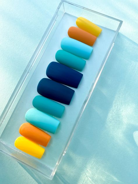 Different Color Nails, Color Block Nails, Nail Color Trends, Color Nails, Summer Acrylic Nails, Summer Nails Colors, Fabulous Nails, Matte Nails, Square Nails