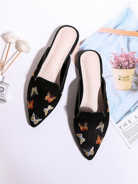 Embroidered Flats, Flat Mules, Mule Flat, Amazing Products, Womens Flats, Mule Shoe, Slippers, Quick Saves, Clothes